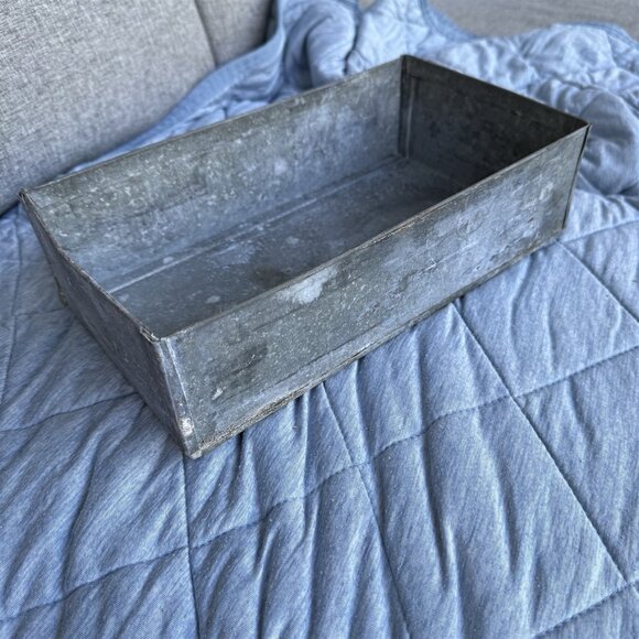 Vintage Galvanized Bin Drawer Planter Parts Box Rectangle 11 X 6 Rusty Farmhouse - Picture 1 of 6